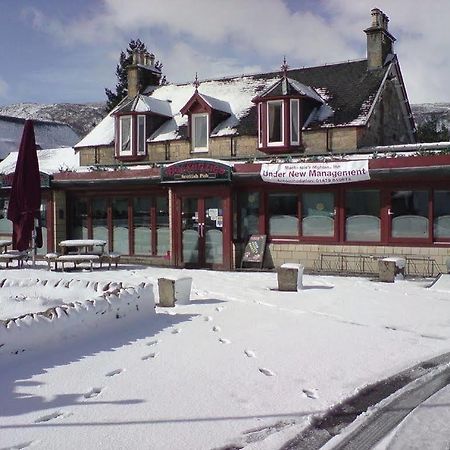Mackenzies Highland Inn Aviemore Ngoại thất bức ảnh